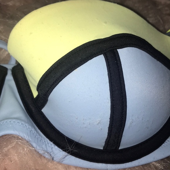 Top - Picture 3 of 4